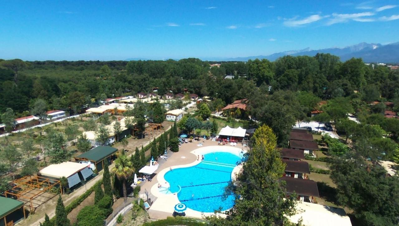Camping Paradiso เวียเรจโจ ภายนอก รูปภาพ